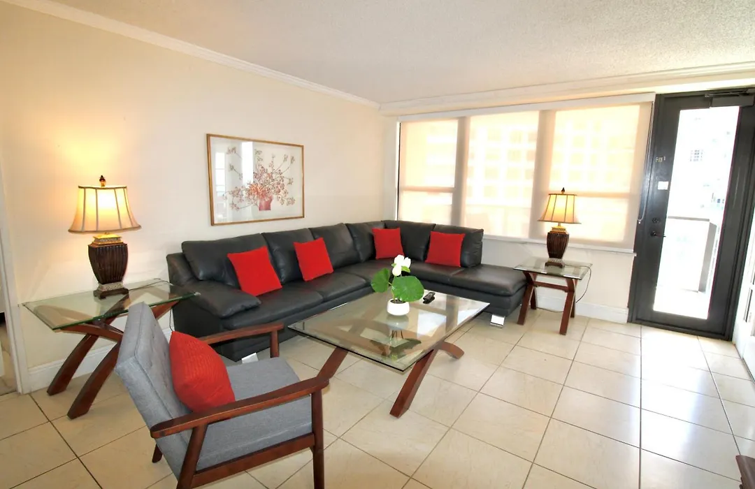 Alexander 1211 With Beach Access, 2 Pools, Sauna-1